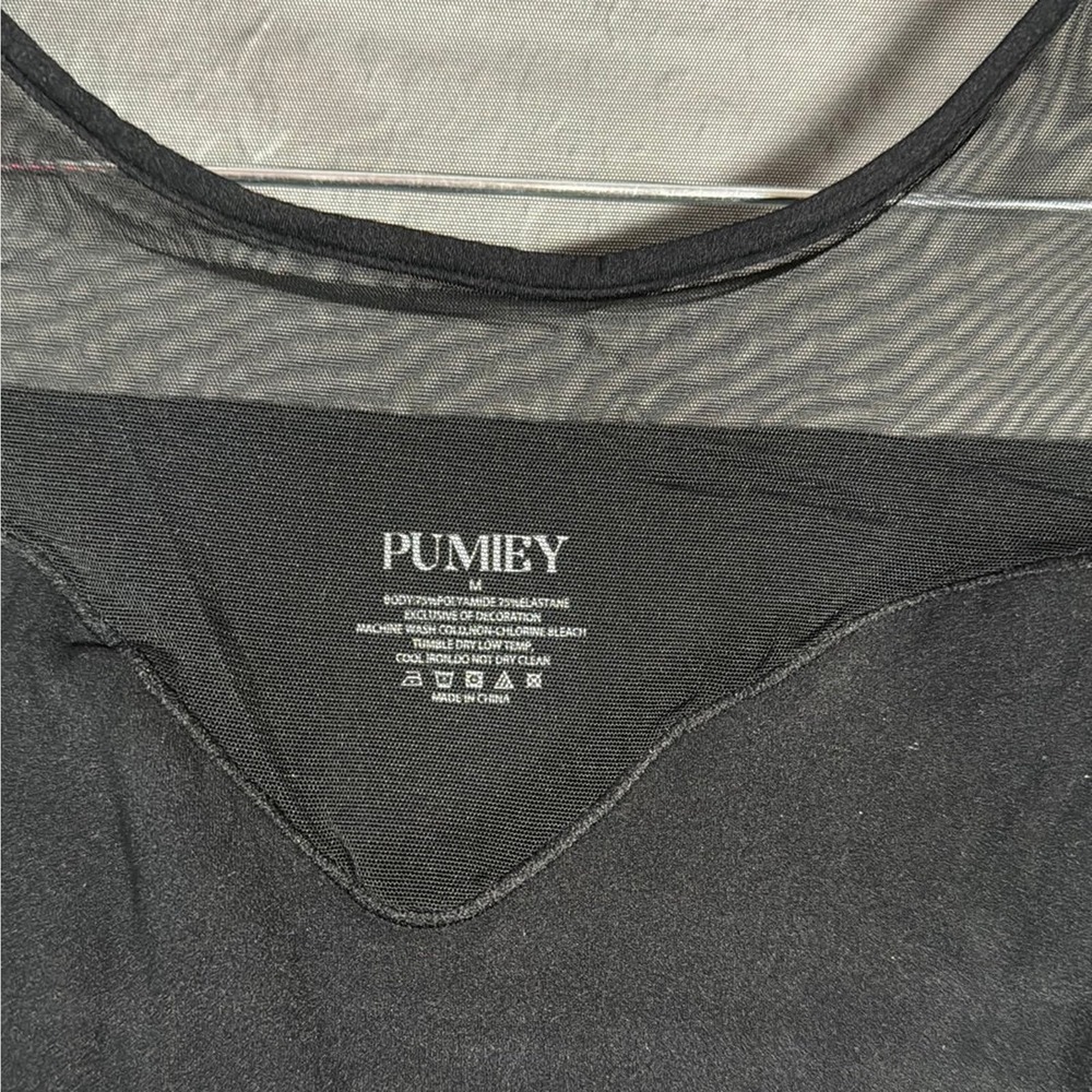 Black Long-Sleeve Mesh Yoke Bodysuit - Picture 5 of 5